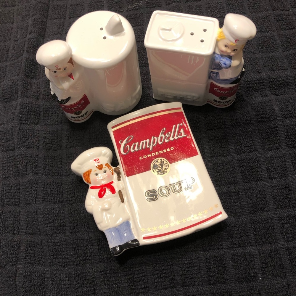 1997 Campbell’s Kids Set Salt/Pepper Spoon Rest